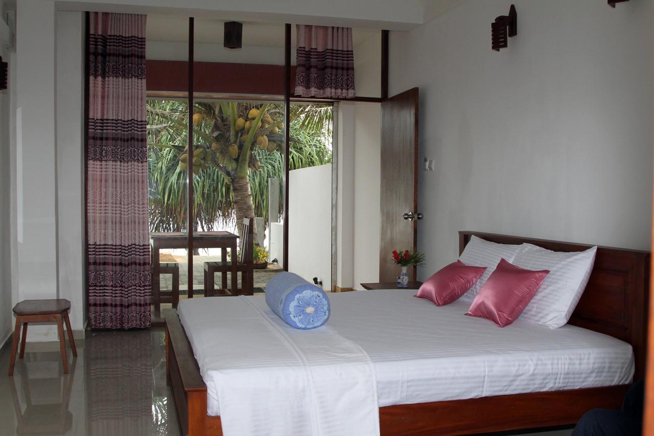 Bed and Breakfast Dasa Beach View Habaraduwa Экстерьер фото