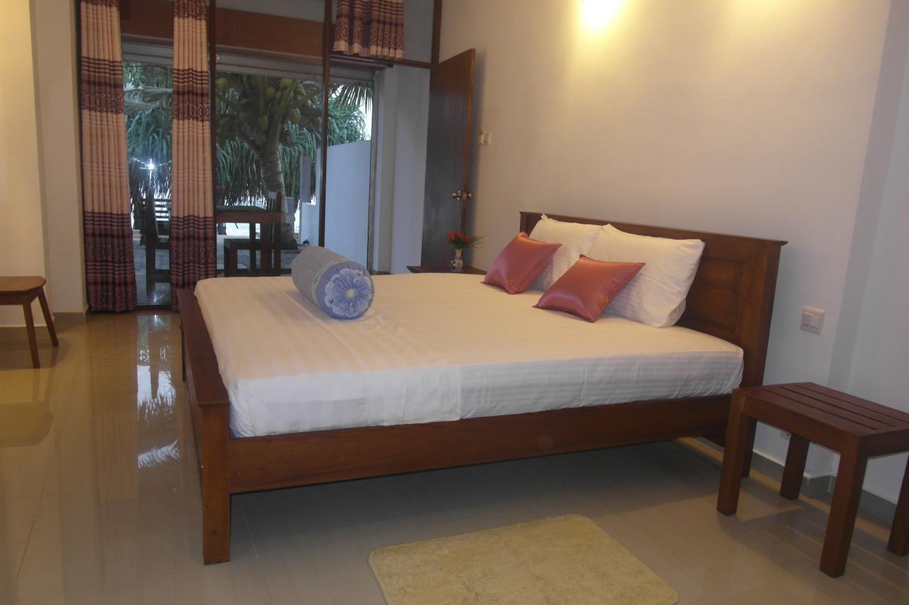 Bed and Breakfast Dasa Beach View Habaraduwa Экстерьер фото